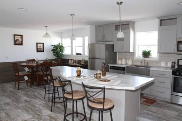 Commodore 3AM2803V Kitchen2 Butler