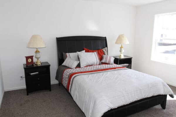 Commodore 3AM2803V Master Bedroom Butler