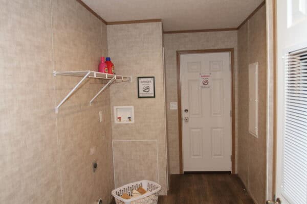 Commodore TD1006P Utility Room Greensburg