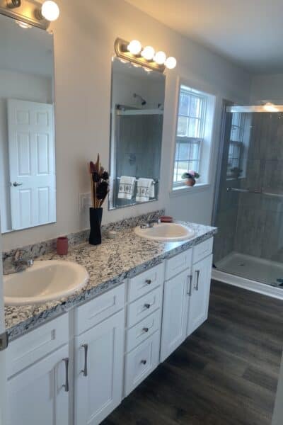 Pleasant Valley Amherst Master Bath New Alex