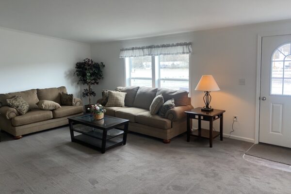 Pleasant Valley G-3462 Living Room2 Greensburg