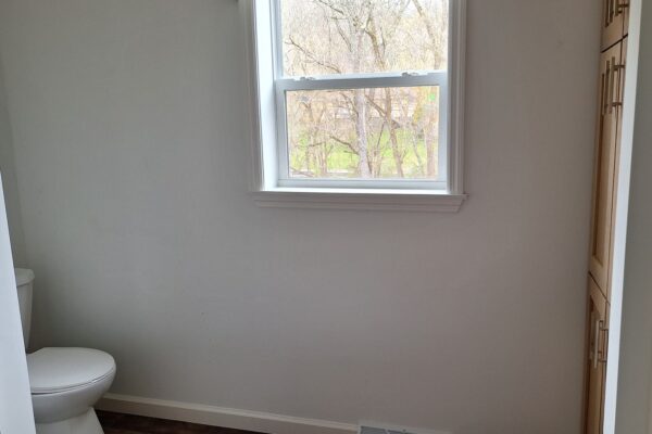 Pleasant Valley G-3462 Master Bath3 Greensburg