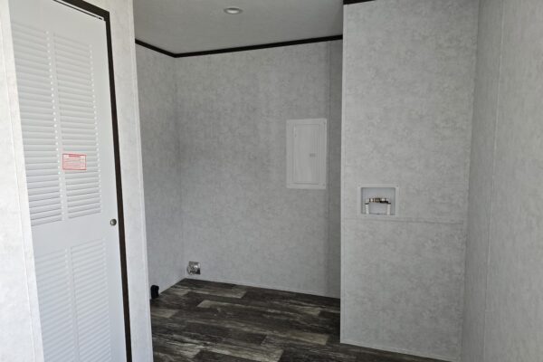 Champion FDDA34826 Utility Room New Alex