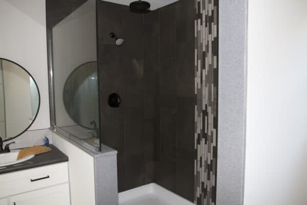 New Era Pinot Master Bath2 Prospect