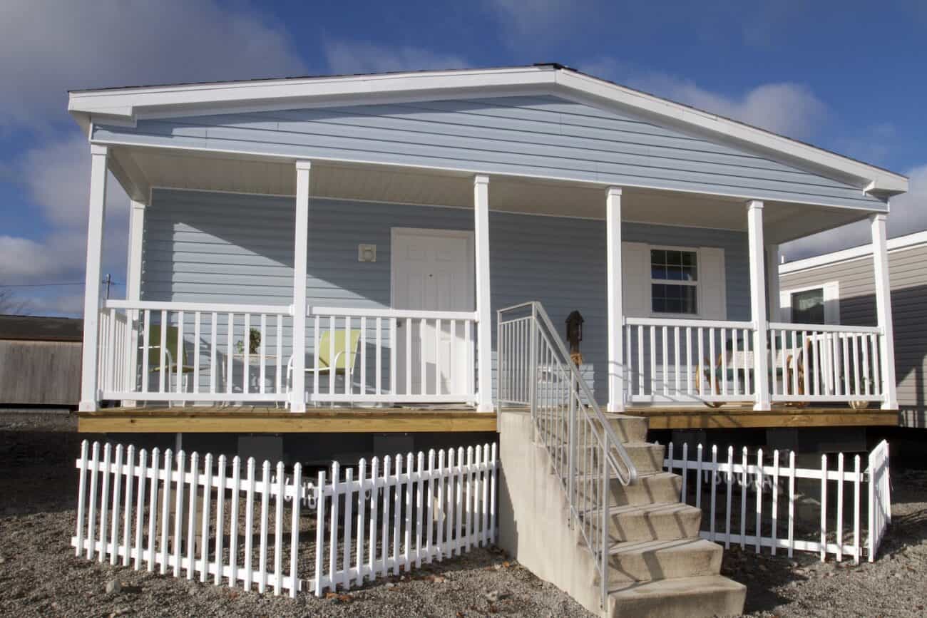 Champion 2848H32369 Exterior Butler