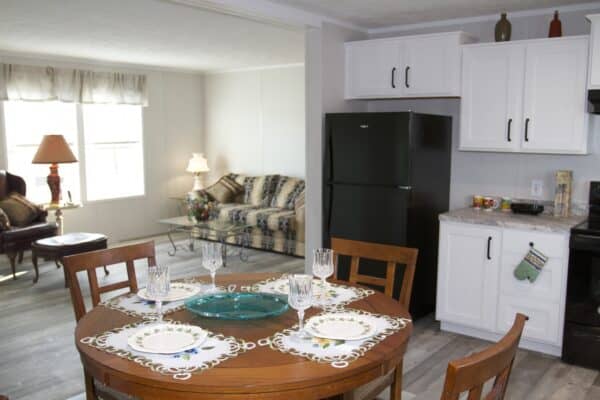 Commodore TD1023P Dining Area Butler