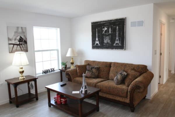 Pleasant Valley Kennebunk II Living Room Butler