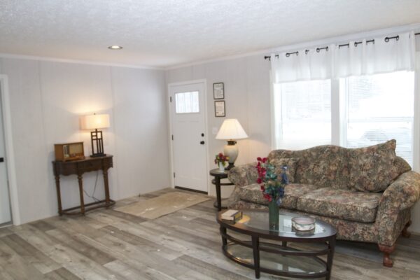 Cavco Clarion 560AC28523G Living Room Prospect