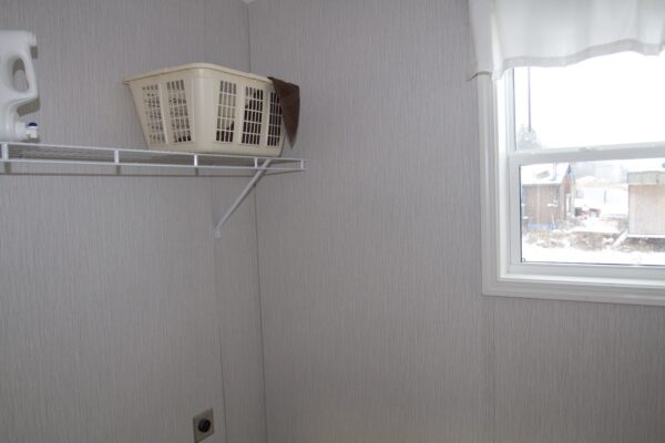 Cavco Clarion 560AC28523G Utility Room Prospect