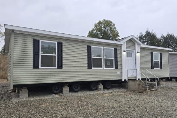 Cavco Clarion 560BZ28443B Exterior New Alex