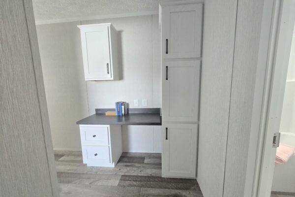 Cavco Clarion 560BZ16763A Desk Area New Alex