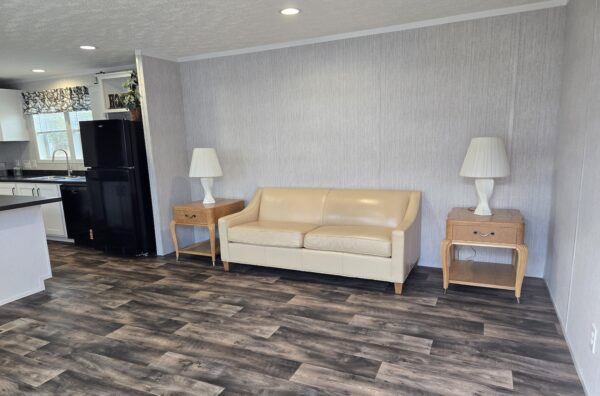 Cavco Clarion 560BZ16763B Living Room Vandergrift