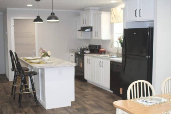 Cavco Clarion 560BZ28523F Kitchen2 Butler