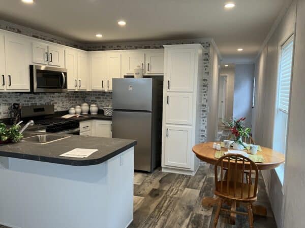 Champion ESS-F-44831 Kitchen Prospect