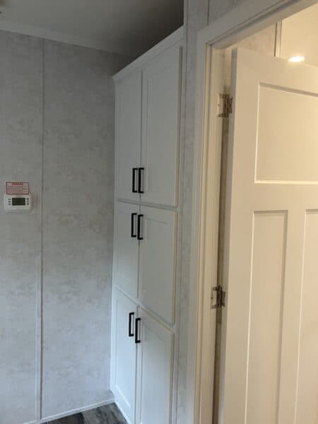Champion ESS-F-44831 Utility Room2 Prospect